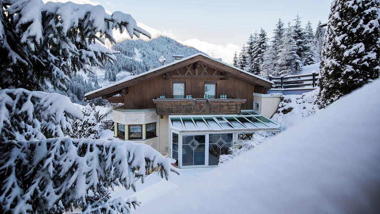 ניוסטיפט אים סטובאיטל Haus Alpenchalet מראה חיצוני תמונה