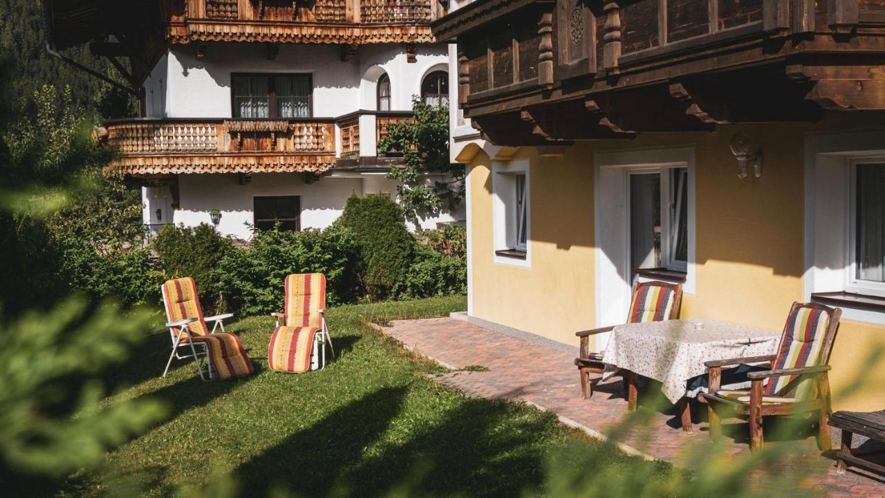 ניוסטיפט אים סטובאיטל Haus Alpenchalet מראה חיצוני תמונה