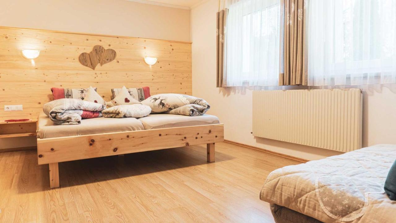 ניוסטיפט אים סטובאיטל Haus Alpenchalet מראה חיצוני תמונה